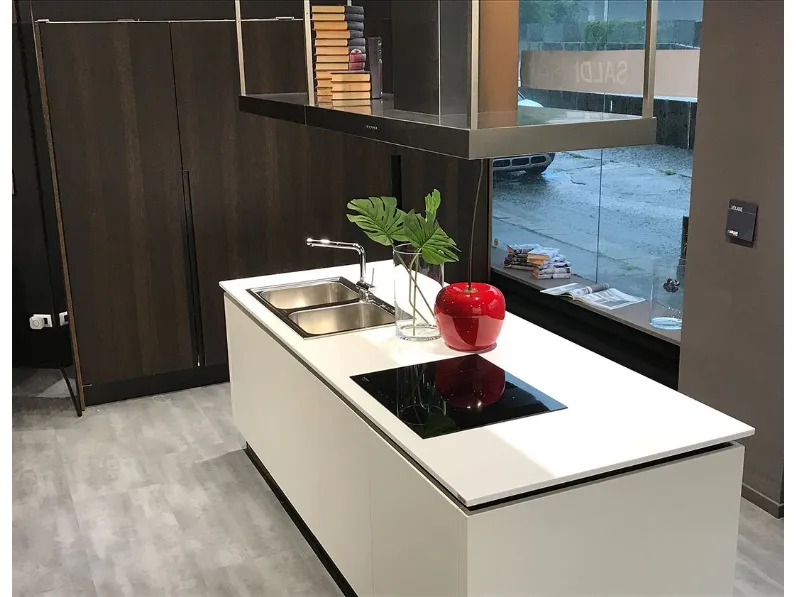 Cucina rovere moro design ad isola Isola volare Aran in offerta