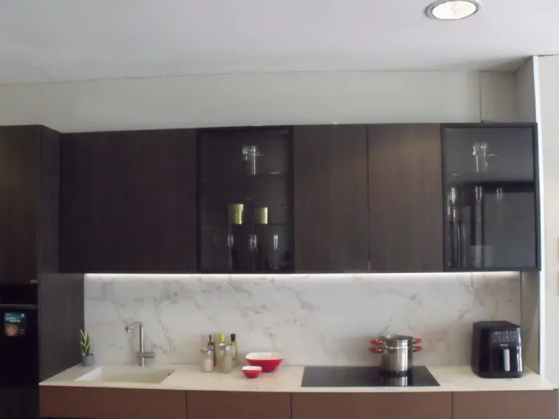 Cucina Folio design rovere moro Snaidero lineare scontata 55%