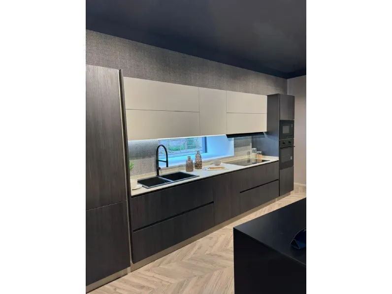 Cucina rovere moro moderna lineare Young Stosa in offerta