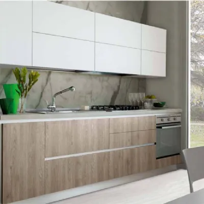 Cucina Ingrid versione rovere fiammato brown moderna rovere chiaro lineare S75 scontata 30%