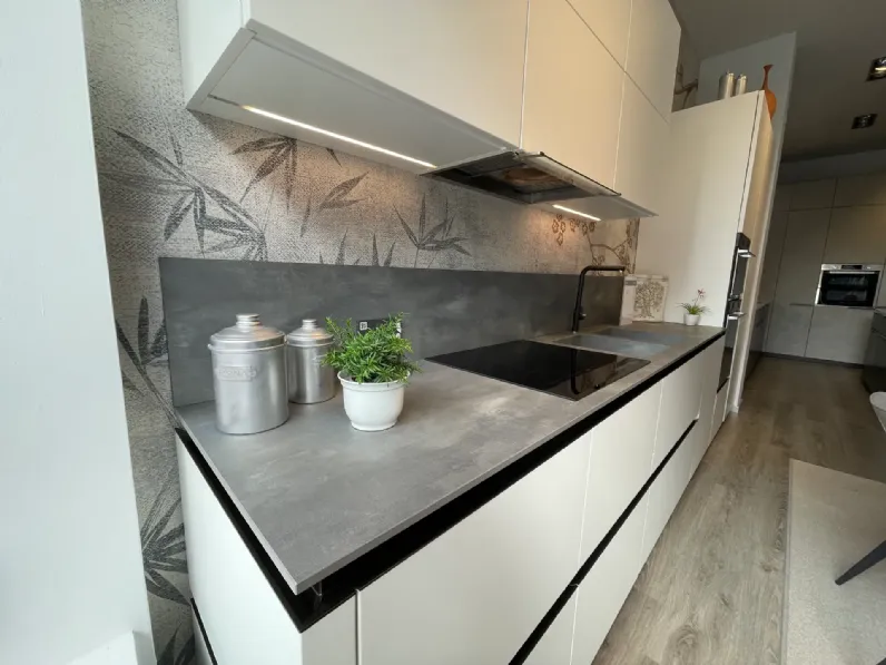 Cucina Delinea di Scavolini in Offerta Outlet -32%