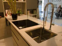 Cucina tortora moderna con penisola Motus Scavolini a soli 8990