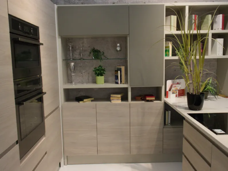 Cucina tortora moderna con penisola Motus Scavolini a soli 8990€