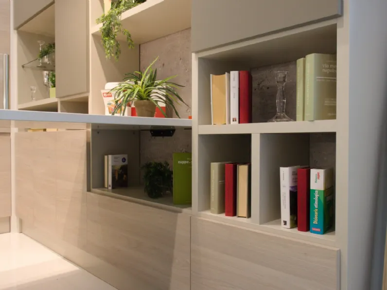 Cucina tortora moderna con penisola Motus Scavolini a soli 8990€