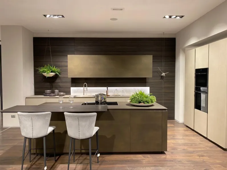 Cucina design con isola Skill  Modulnova a prezzo scontato