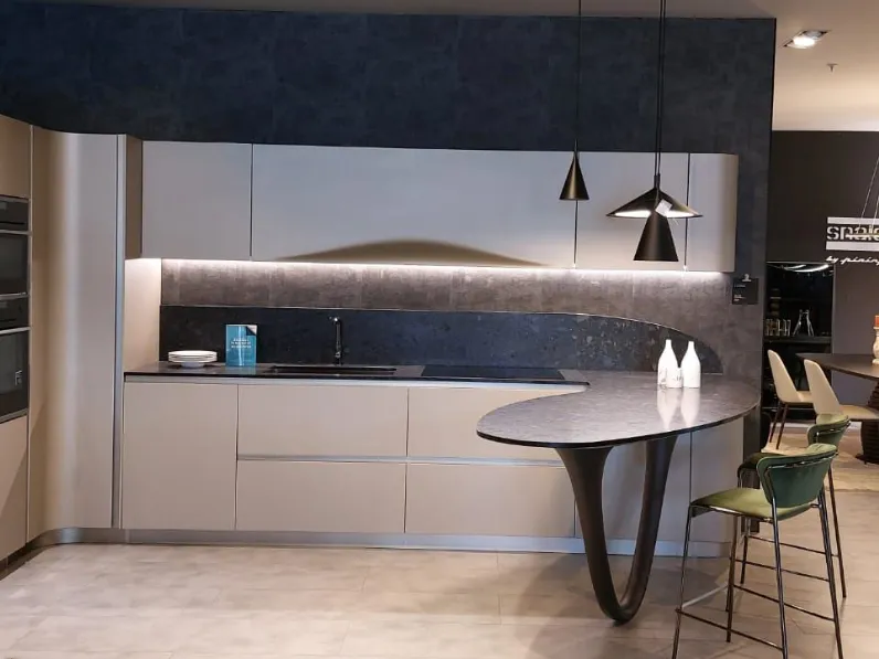 Cucina altri colori design con penisola Snaidero Ola20 a soli 29800
