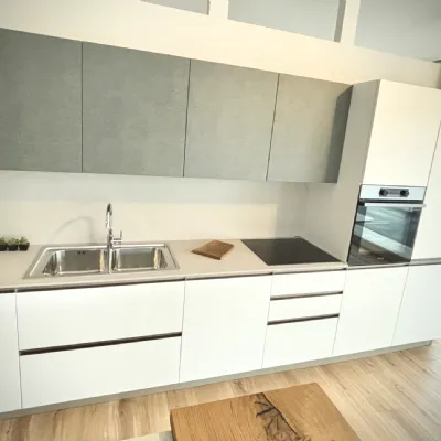 Cucina Stosa moderna lineare bianca in laminato opaco Yang 