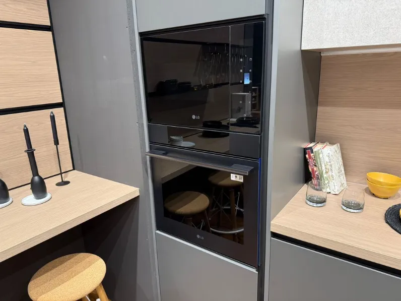 Cucina lineare in laminato materico grigia Young a prezzo scontato
