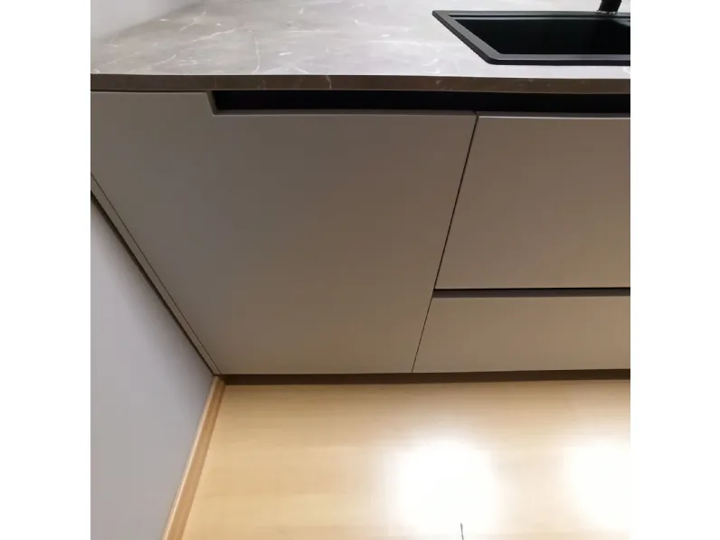 Cucina altri colori design con penisola Style Doimo cucine a soli 9000 Euro
