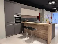 Cucina Tekna  design antracite con penisola Arredo3 scontata 30%