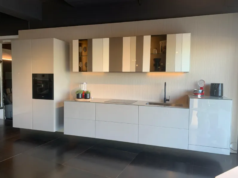 Cucina Now 36e8 design tortora Lago lineare scontata 46%