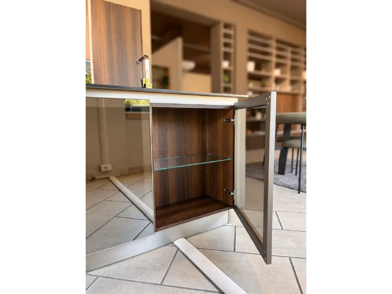 Cucina con isola Artec Cucina modello lungomare  SCONTATA 54%