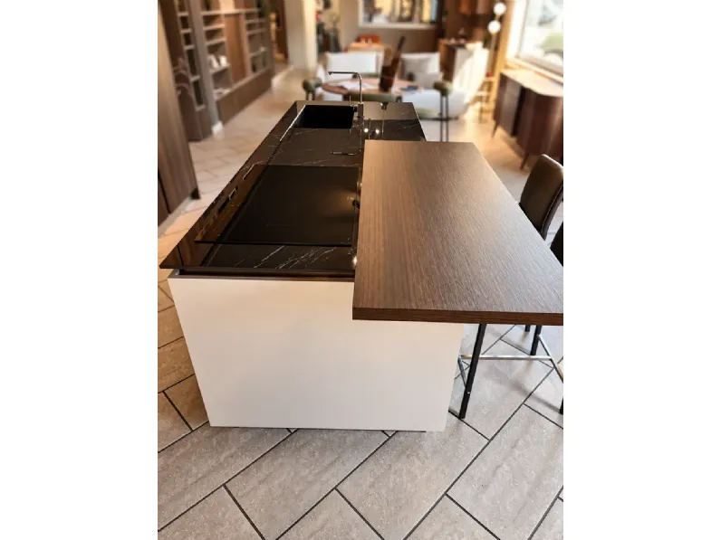 Cucina con isola Artec Cucina modello lungomare  SCONTATA 54%
