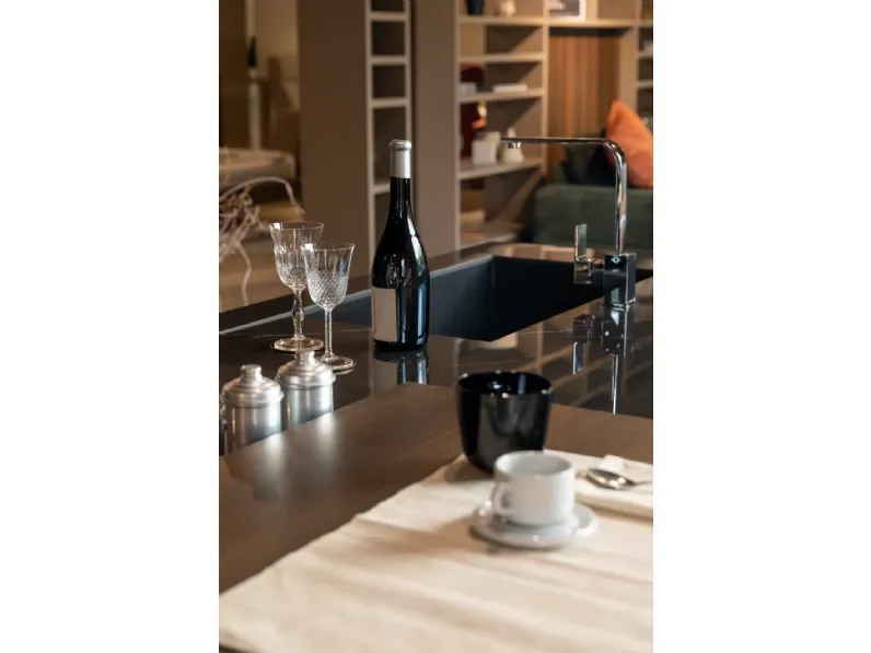 Cucina con isola Artec Cucina modello lungomare  SCONTATA 54%