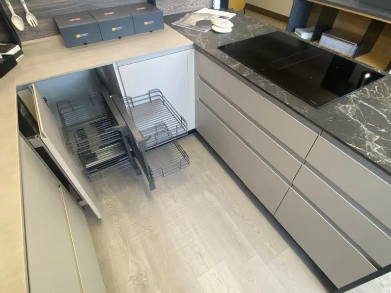 Cucina con penisola Creo Jey inox SCONTATA 66%