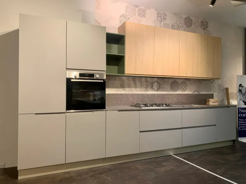 Cucina Stosa moderna lineare tortora in laccato opaco Karma