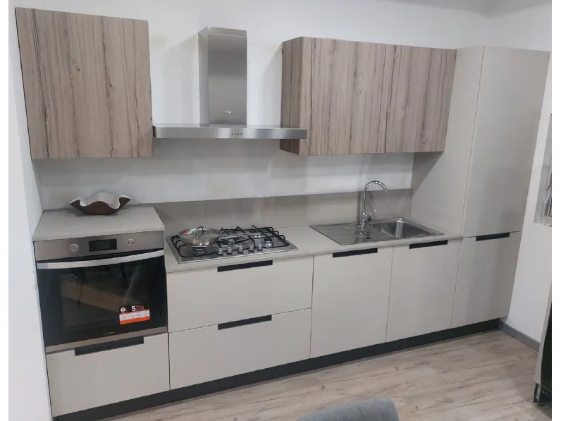 Cucina tortora moderna lineare Round Lube cucine in Offerta Outlet