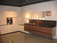 Cucina Valcucine design ad angolo noce in legno Artematica noce tattile