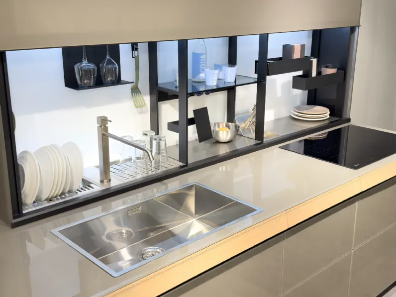 Cucina a PREZZI OUTLET in vetro Valcucine -45%