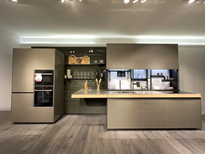 Cucina a PREZZI OUTLET in vetro Valcucine -45%