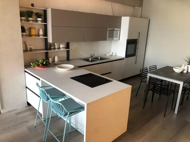 CUCINA Veneta cucine con penisola Start time SCONTATA 63%