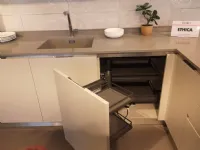 Vendi la cucina Veneta moderna con penisola tortora in laminato opaco Ethica!