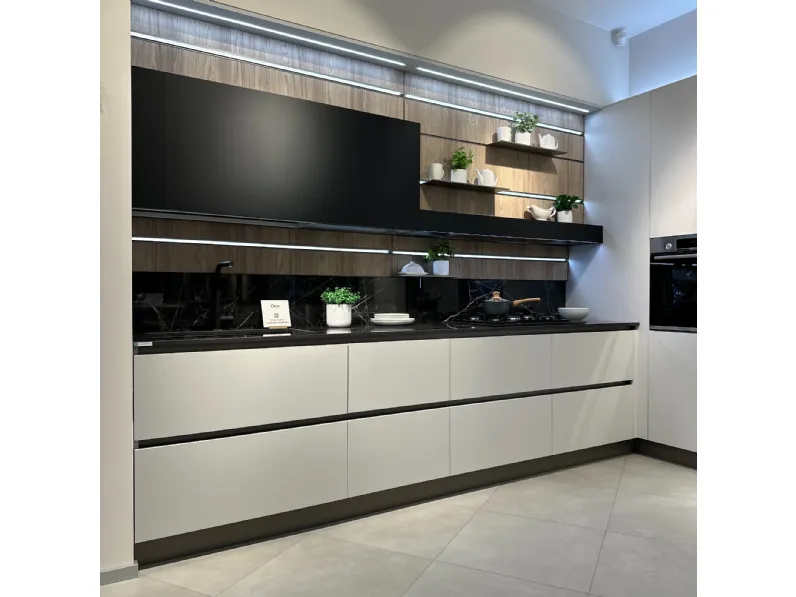 Cucina Veneta cucine moderna ad angolo grigia in laccata opaco Oyster