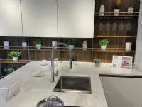 Cucina bianca moderna con penisola Ri-flex Veneta cucine a soli 17800