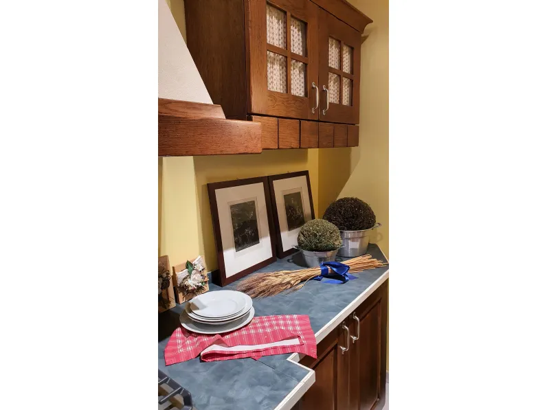 Cucina ad angolo in legno a prezzo scontato 42%