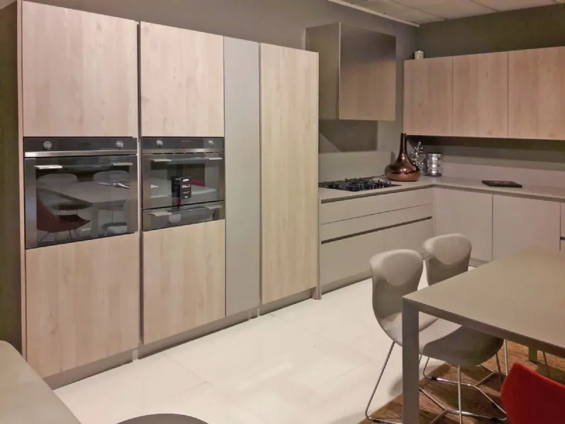 Cucina Wood e silicio moderna grigio ad angolo Arredo3