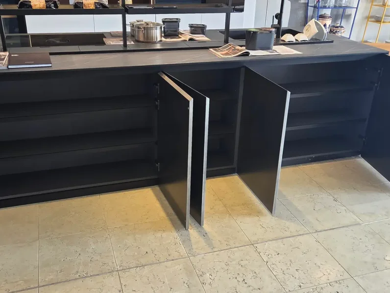 Cucine Zampieri Cucine opaco bianco e laccata metallico acciaio