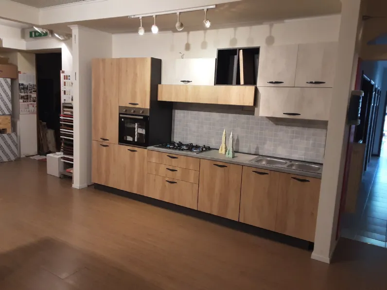 Cucina altri colori moderna lineare Mobilturi Mira a soli 2990