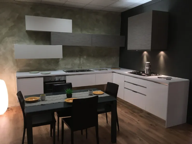 OFFERTA cucina ad angolo (MISURA 330X270cm) ASTRA CUCINE mod SP22