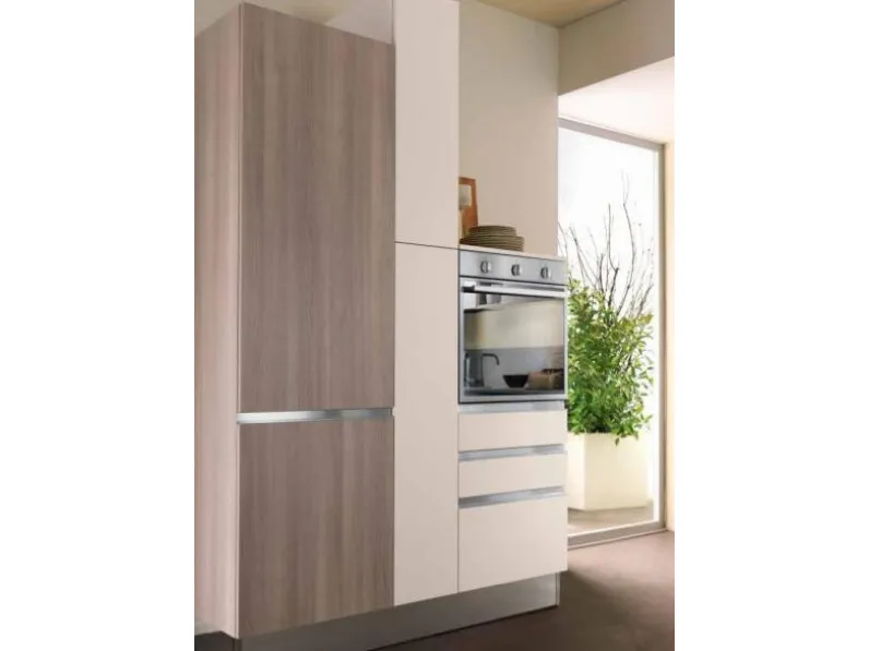 Cucina a prezzo ribassato lineare moderna Iris Cucine store