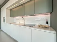 Cucina Cucina trend verde opaco moderna bianca Forma 2000 lineare scontata 40%