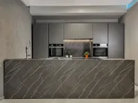 Cucina a prezzo ribassato con isola design Cucina maistri Maistri cucine