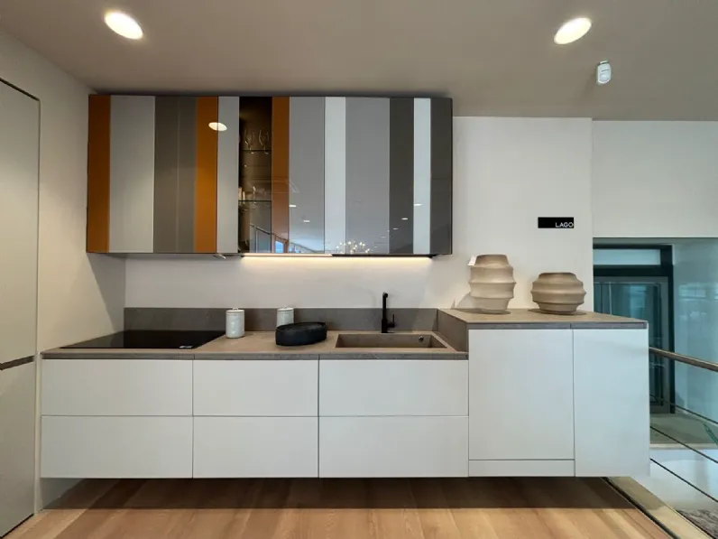 Cucina tortora moderna Cut + now Lago in Offerta Outlet 