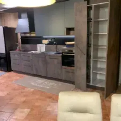 Sconto del 52% sulla cucina Ar-due lineare Easy! Vieni a vedere la nostra vasta selezione di arredamento!