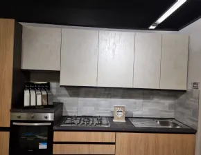 Sconto vantaggioso sulla cucina lineare New Era Net!