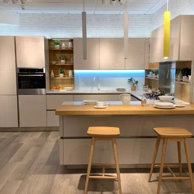 Scopri l'Offerta Outlet di Veneta Cucine Riflex: sconto del 50%!