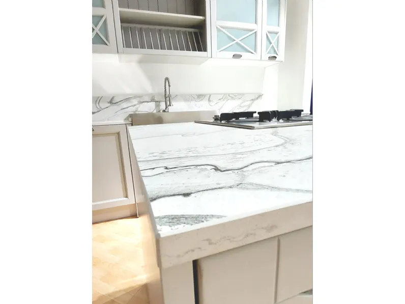 Cucina Shabby ad angolo Febal con un ribasso imperdibile