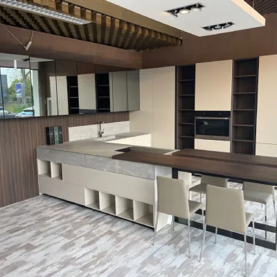 Scopri la cucina Atelier moderna in altri colori con penisola Aster scontata del 60%!