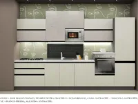 Scopri la cucina Era di Net Cucine in OFFERTA OUTLET con prezzo riservato! Non perdere questa opportunit!