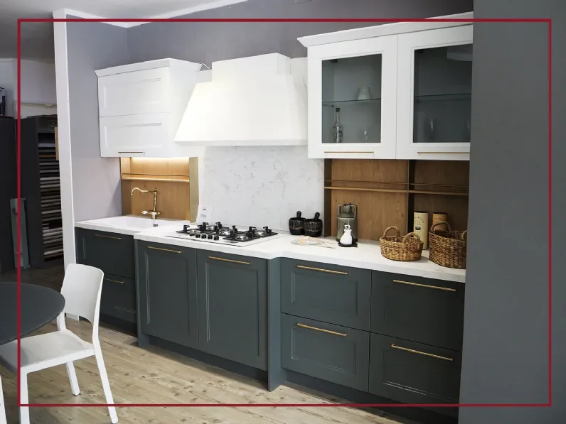 Cucina lineare in legno altri colori Meg a prezzo ribassato