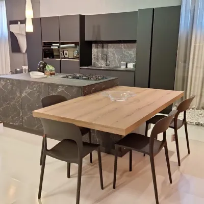 Cucina di Artigianale modello Total-black: scopri il prezzo riservato 