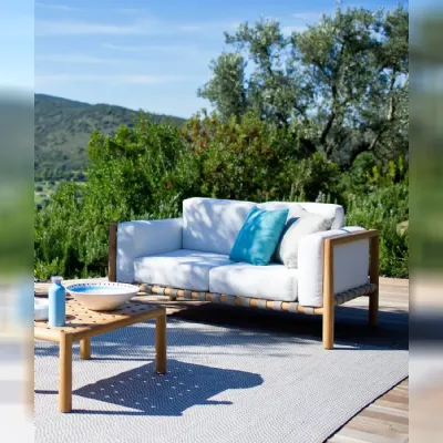 Divano da giardino modello Pevero Unopi� con forte sconto