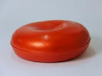 Pouf design modello Globulo (pouf) di panto e bertero Zanotta in Offerta Outlet
