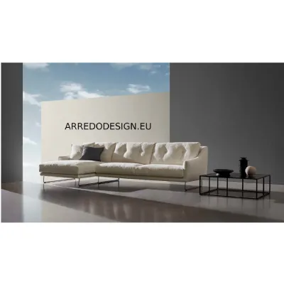 Divano design tessuto Ascot di Twils con sconto del - 30%
