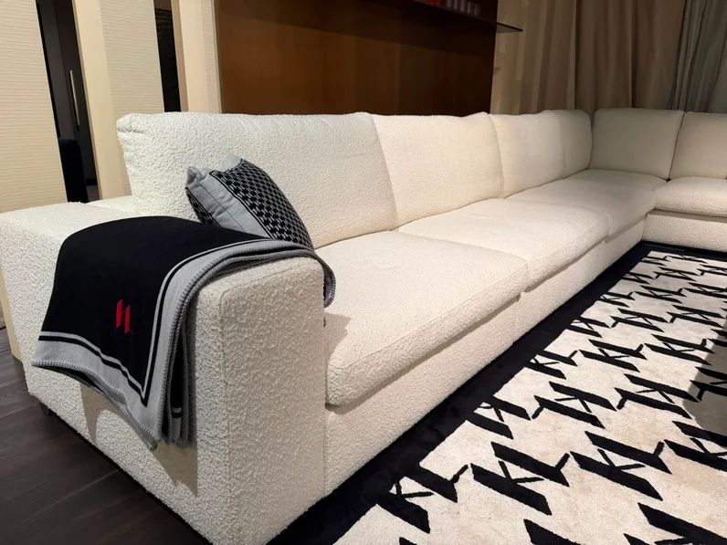 Divani Collezione esclusiva The Classics Sofa e Pouf
