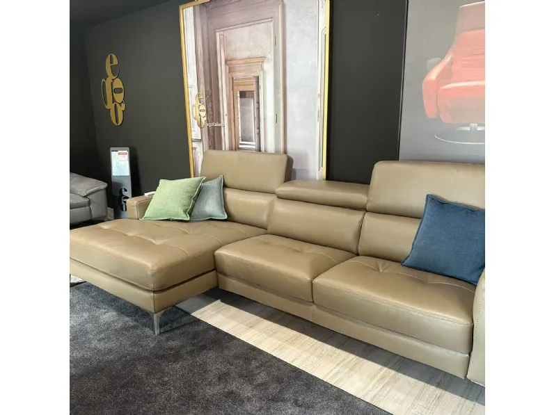 Divano in Pelle stile moderno modello Matt scontato - 28%